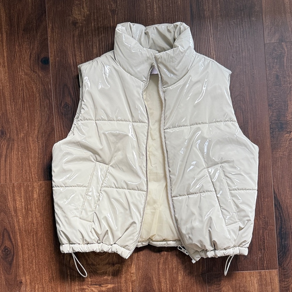SO Women's Cream Puffer Vest